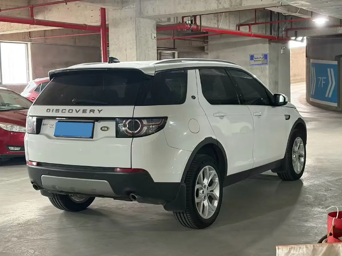 2019 Land Rover Discovery Sport 2.0T 241HP L4 9AT,autocango,china used car exporter,china ev exporter,chinese used car exporter,chinese used ev exporter
