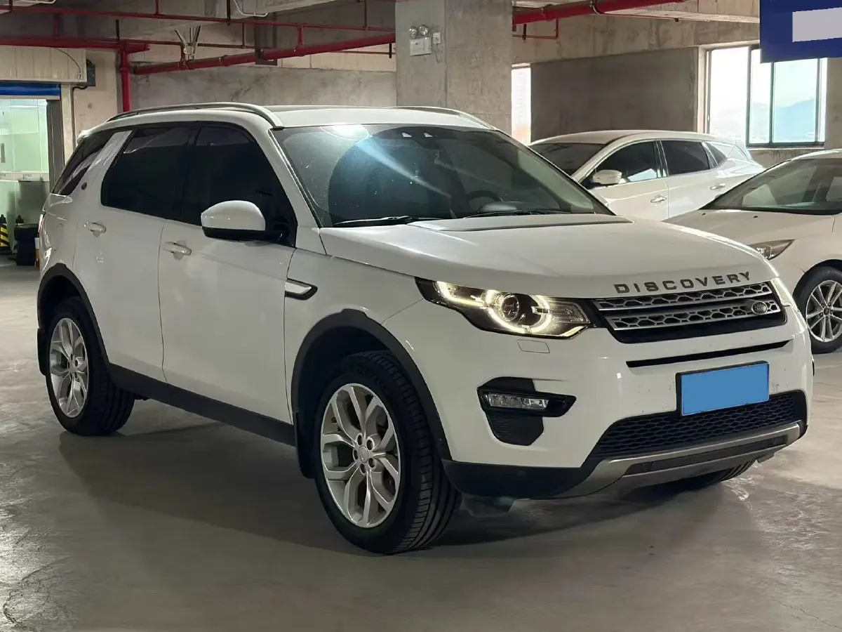 2019 Land Rover Discovery Sport 2.0T 241HP L4 9AT,autocango,china used car exporter,china ev exporter,chinese used car exporter,chinese used ev exporter