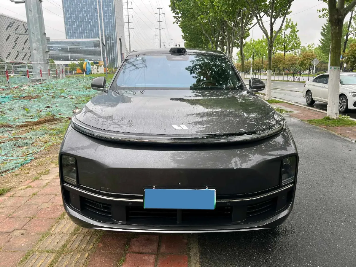 2022 Li L9 Range Extended 154HP REEV 42.6KWH,autocango,china used car exporter,china ev exporter,chinese used car exporter,chinese used ev exporter