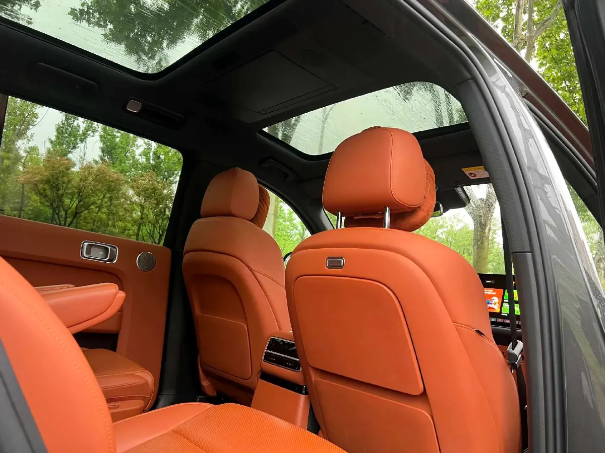 2022 Li L9 Range Extended 154HP REEV 42.6KWH,autocango,china used car exporter,china ev exporter,chinese used car exporter,chinese used ev exporter