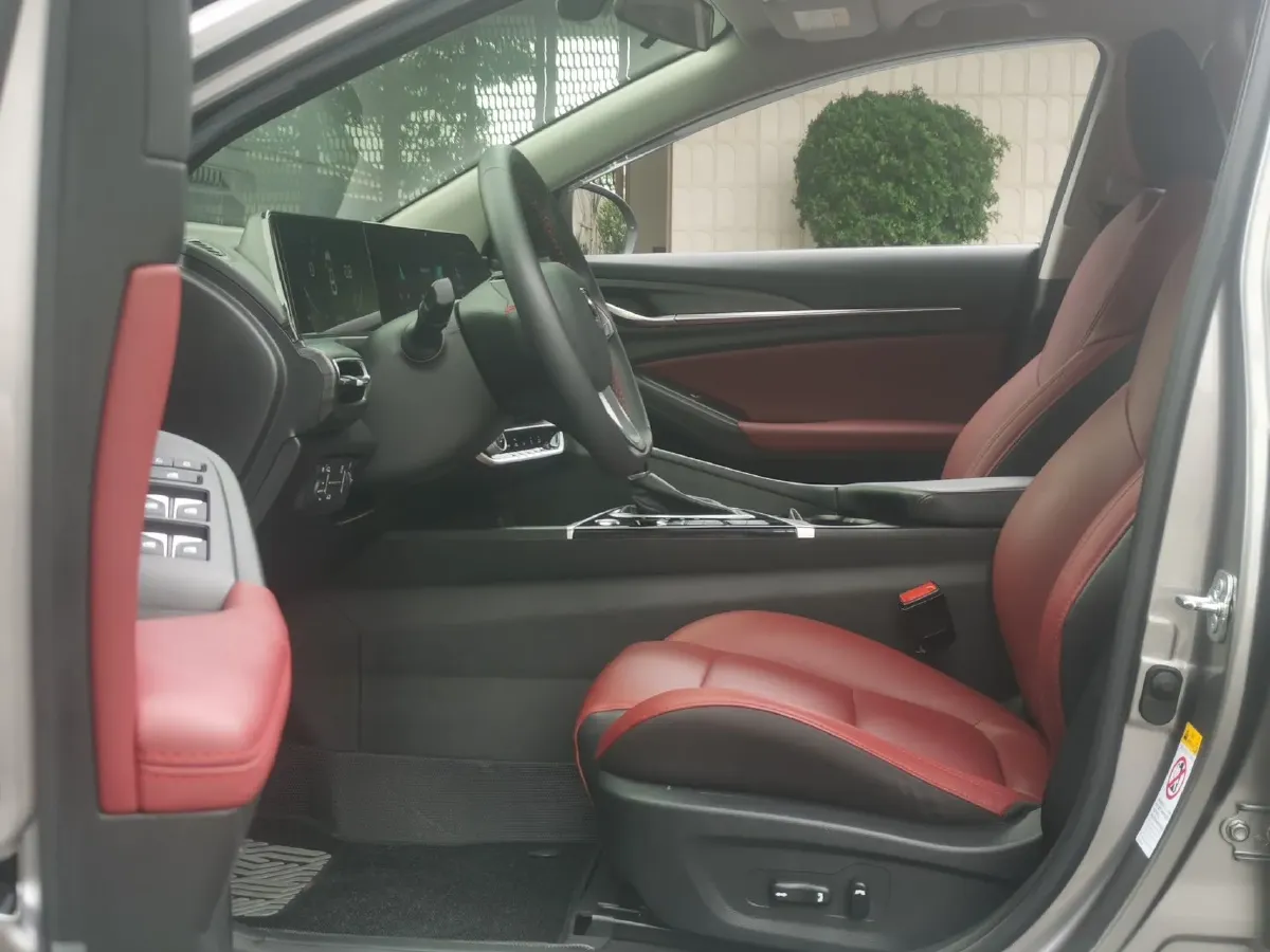 2020 ChangAn Eado 1.4T 158HP L4 7DCT,autocango,china used car exporter,china ev exporter,chinese used car exporter,chinese used ev exporter