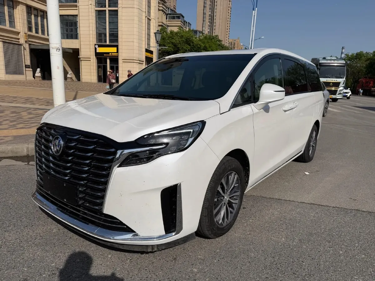 2023 Buick GL8 2.0T 237HP L4 9AT,autocango,china used car exporter,china ev exporter,chinese used car exporter,chinese used ev exporter