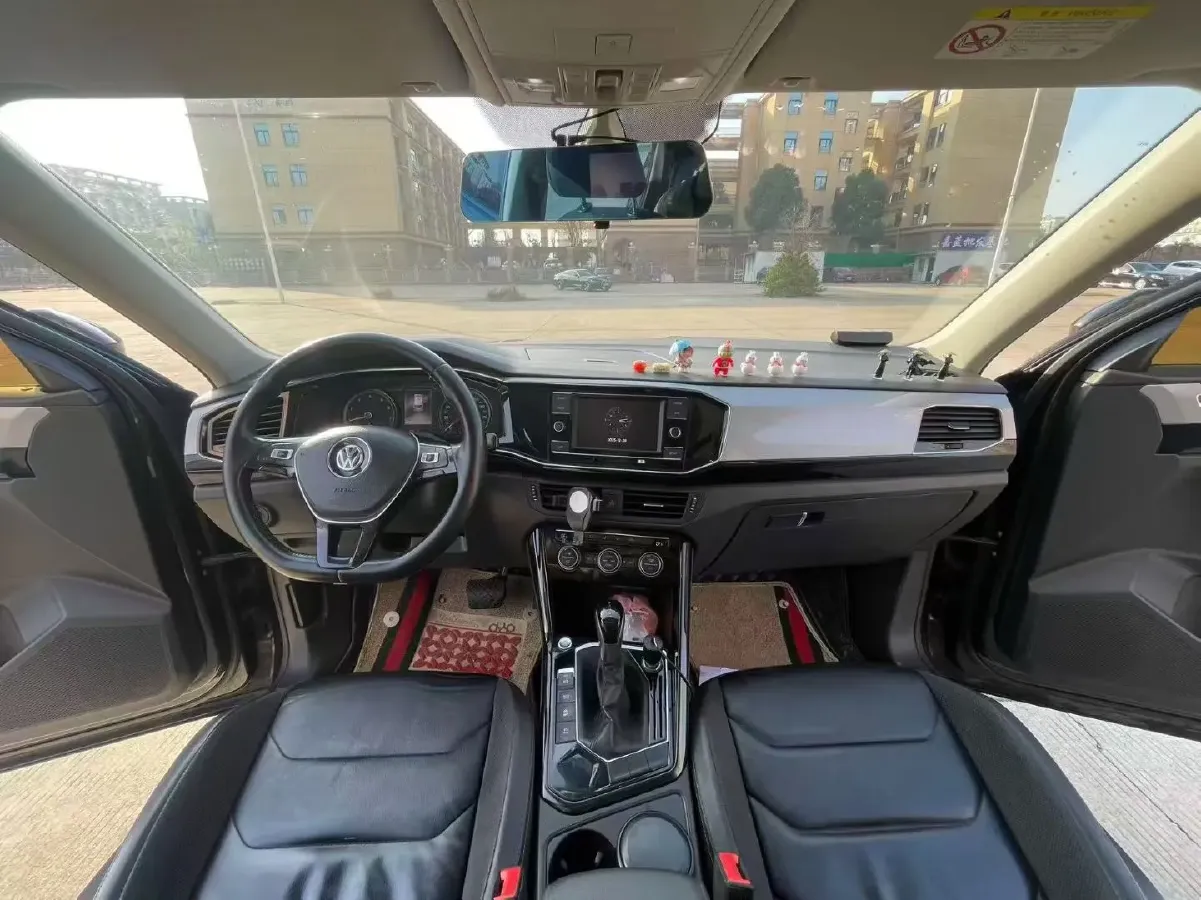 2019 Jeep Cherokee 2.0T 234HP L4 9AT,autocango,china used car exporter,china ev exporter,chinese used car exporter,chinese used ev exporter