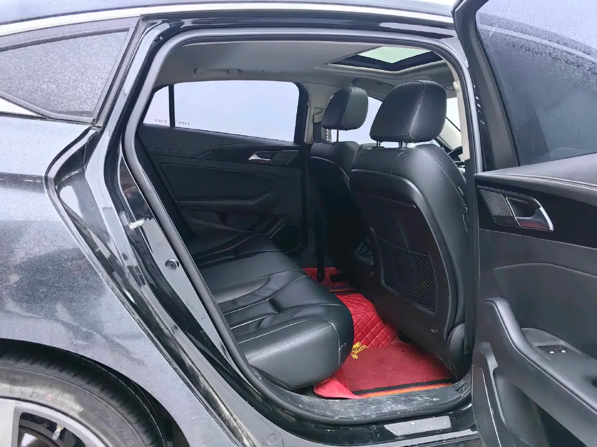 2019 HongQi H5 1.8T 180HP L4 6AT,autocango,china used car exporter,china ev exporter,chinese used car exporter,chinese used ev exporter