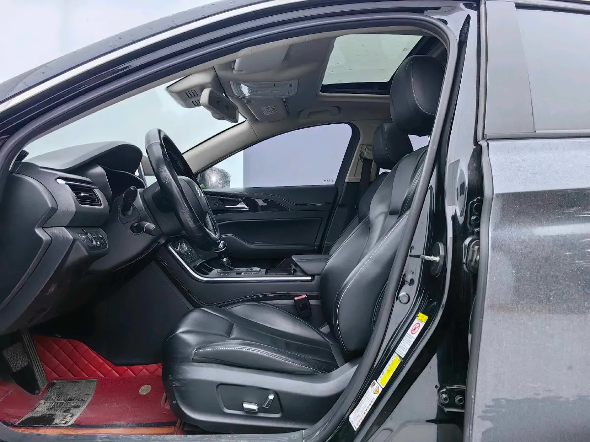 2019 HongQi H5 1.8T 180HP L4 6AT,autocango,china used car exporter,china ev exporter,chinese used car exporter,chinese used ev exporter