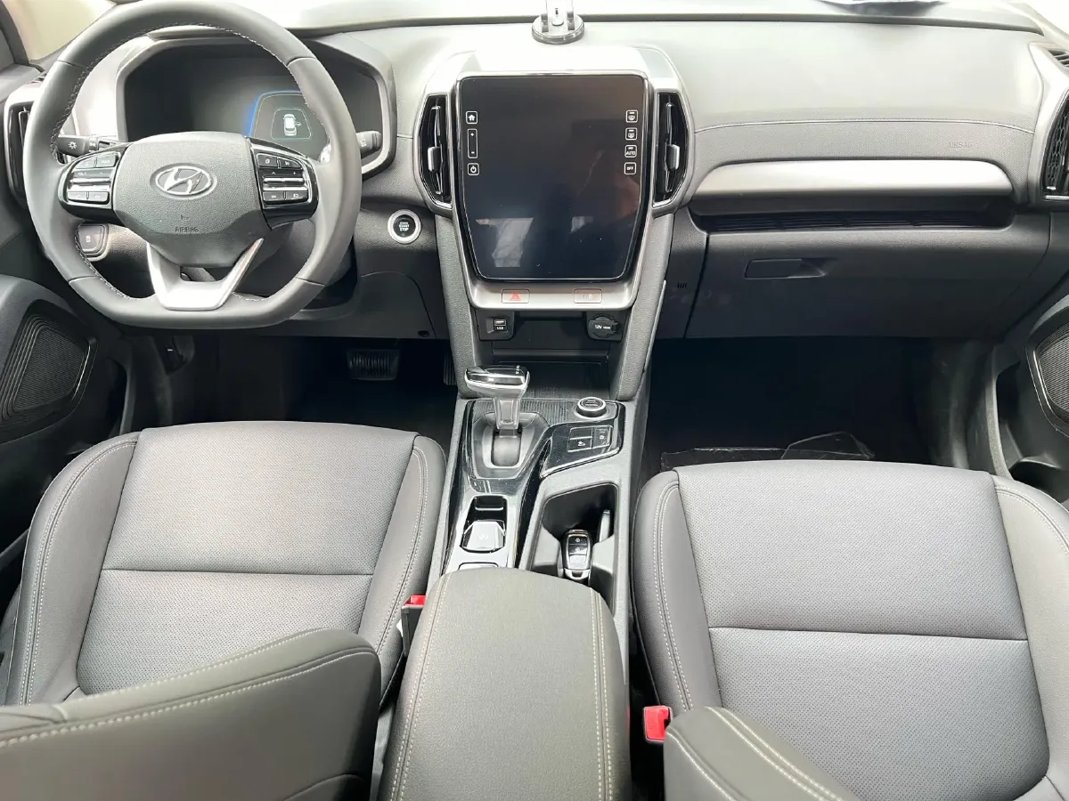 2021 Hyundai ix35 1.4T 140HP L4 7DCT,autocango,china used car exporter,china ev exporter,chinese used car exporter,chinese used ev exporter