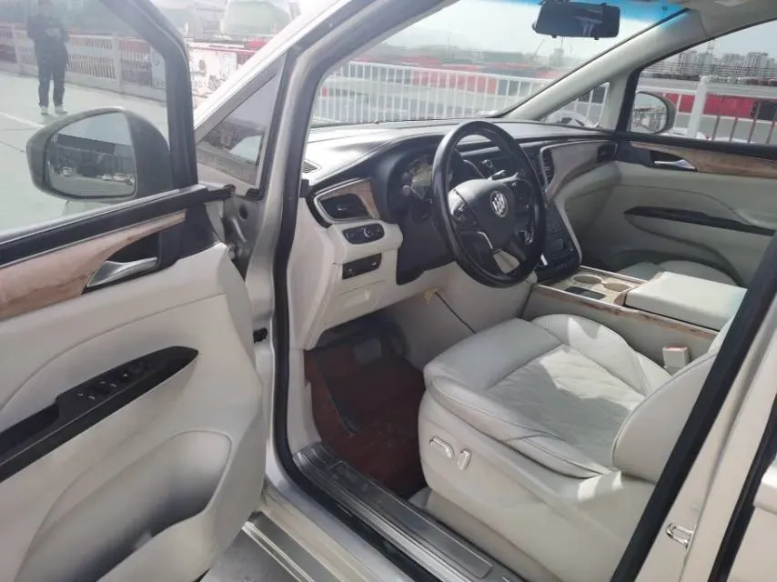 2018 Buick GL8 2.0T 260HP L4 6AT,autocango,china used car exporter,china ev exporter,chinese used car exporter,chinese used ev exporter