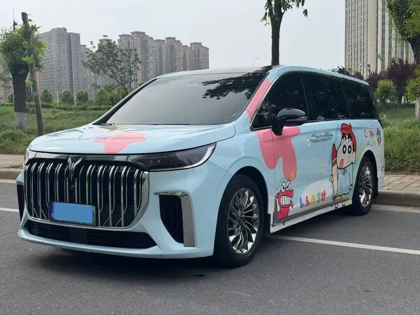 2022 Voyah Dream 1.5T 136HP L4 PHEV 25.57KWH,autocango,china used car exporter,china ev exporter,chinese used car exporter,chinese used ev exporter
