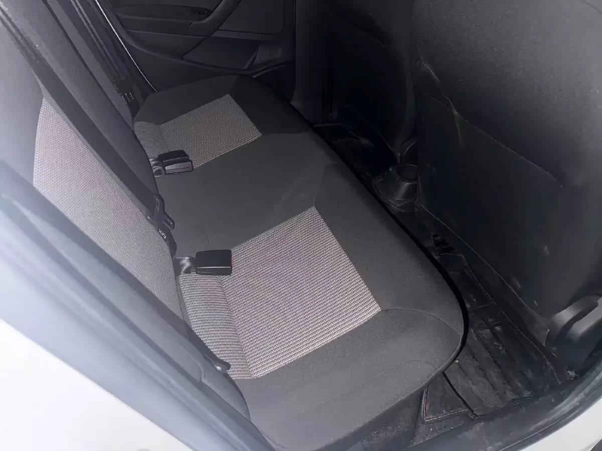 2016 Volkswagen Polo 1.4L 90HP L4 6AT,autocango,china used car exporter,china ev exporter,chinese used car exporter,chinese used ev exporter