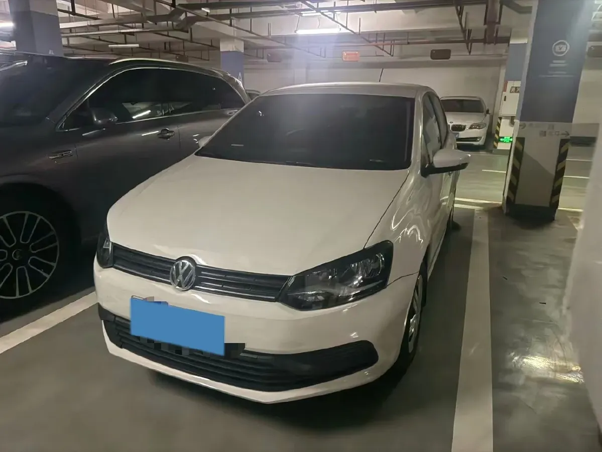 2016 Volkswagen Polo 1.4L 90HP L4 6AT,autocango,china used car exporter,china ev exporter,chinese used car exporter,chinese used ev exporter