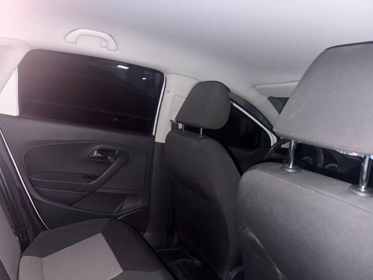 2016 Volkswagen Polo 1.4L 90HP L4 6AT,autocango,china used car exporter,china ev exporter,chinese used car exporter,chinese used ev exporter