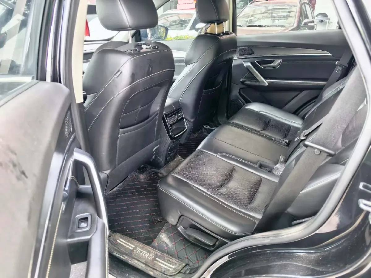 2021 Jetour X70 Plus 1.5T 156HP L4 6DCT,autocango,china used car exporter,china ev exporter,chinese used car exporter,chinese used ev exporter