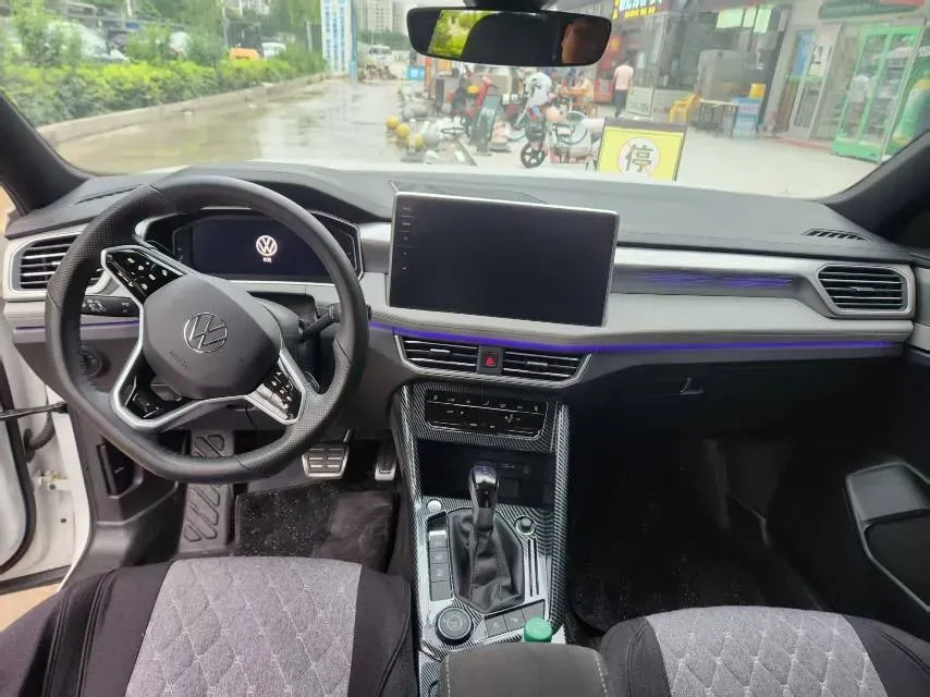 2023 Volkswagen Tayron 2.0T 220HP L4 7DCT,autocango,china used car exporter,china ev exporter,chinese used car exporter,chinese used ev exporter