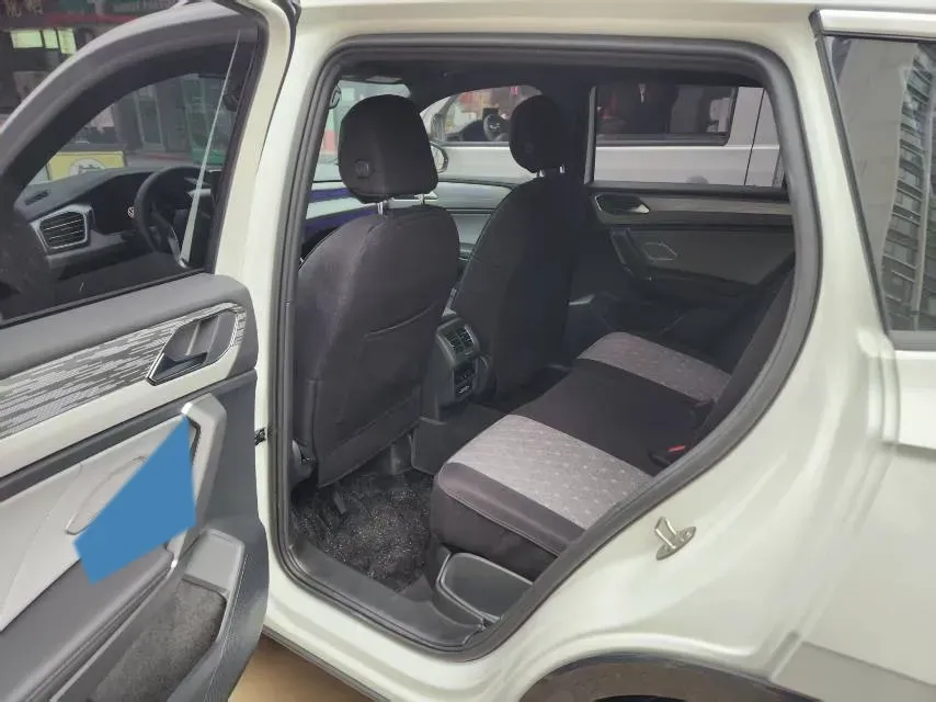 2023 Volkswagen Tayron 2.0T 220HP L4 7DCT,autocango,china used car exporter,china ev exporter,chinese used car exporter,chinese used ev exporter