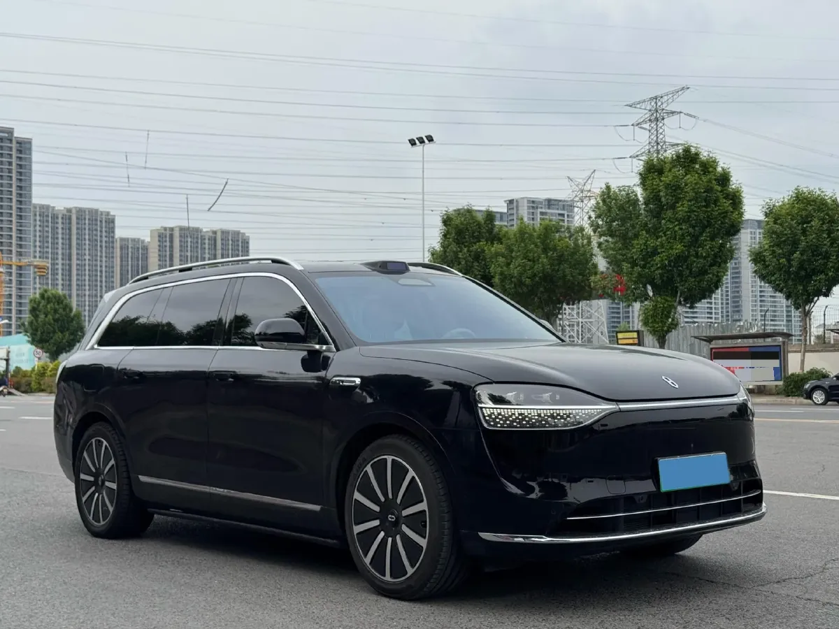 2025 AITO AITO M9 REEV 160HP REEV 52KWH,autocango,china used car exporter,china ev exporter,chinese used car exporter,chinese used ev exporter