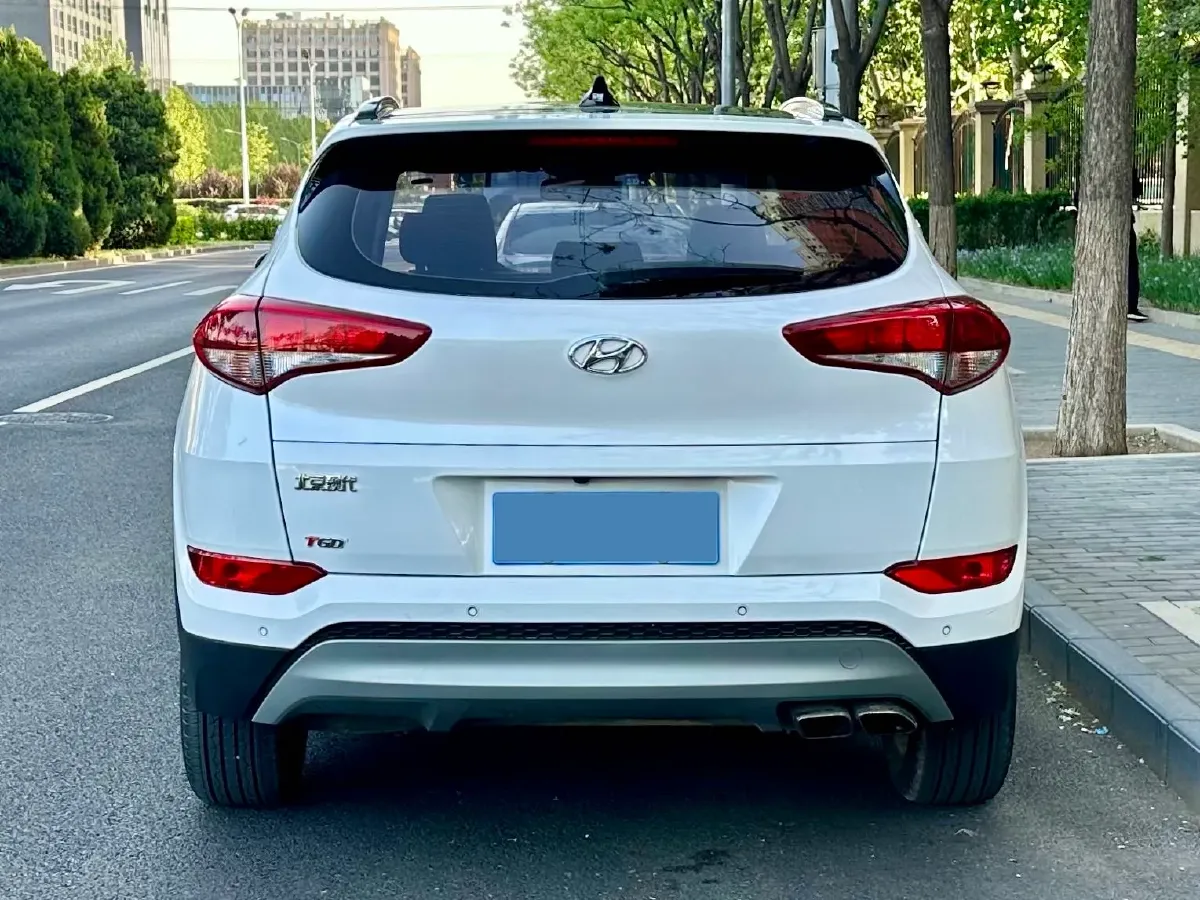 2018 Hyundai Tucson 1.6T 177HP L4 7DCT,autocango,china used car exporter,china ev exporter,chinese used car exporter,chinese used ev exporter
