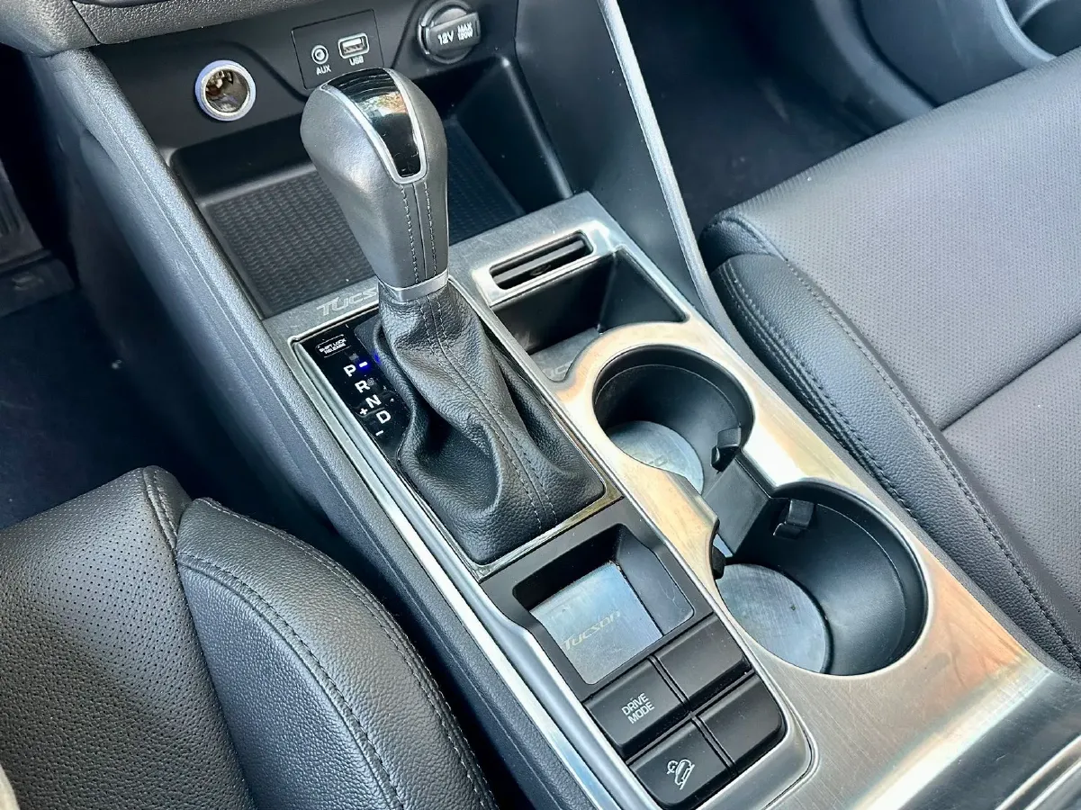 2018 Hyundai Tucson 1.6T 177HP L4 7DCT,autocango,china used car exporter,china ev exporter,chinese used car exporter,chinese used ev exporter