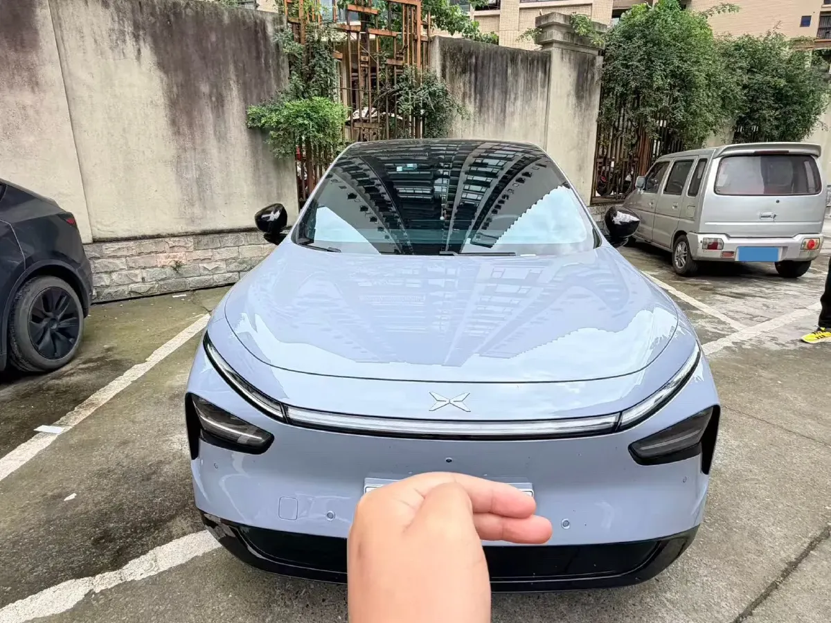 2025 Xpeng G7 BEV,autocango,china used car exporter,china ev exporter,chinese used car exporter,chinese used ev exporter