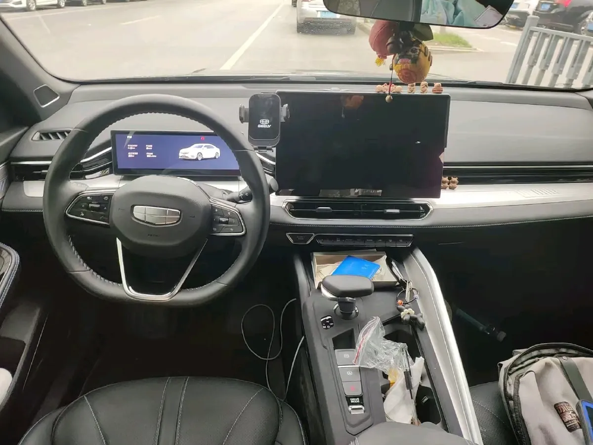 2025 Geely Preface 1.5T 181HP L4 7DCT,autocango,china used car exporter,china ev exporter,chinese used car exporter,chinese used ev exporter