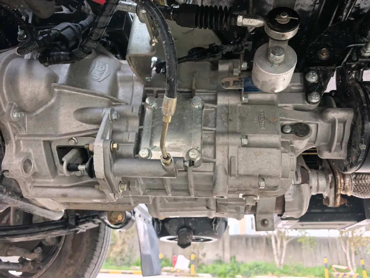 2016 Foton Scenery 2.0L 129HP L4 5MT,autocango,china used car exporter,china ev exporter,chinese used car exporter,chinese used ev exporter