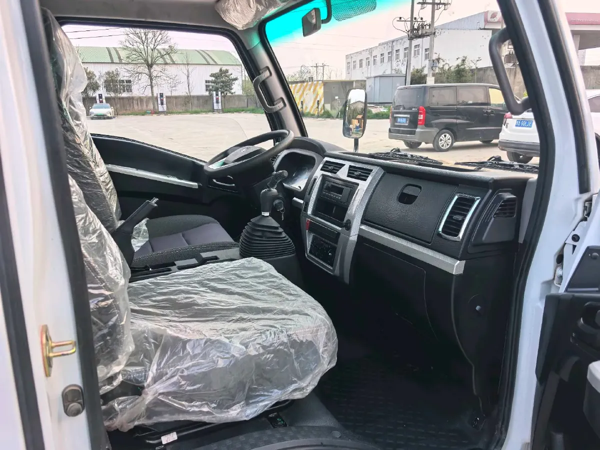 2016 Foton Scenery 2.0L 129HP L4 5MT,autocango,china used car exporter,china ev exporter,chinese used car exporter,chinese used ev exporter