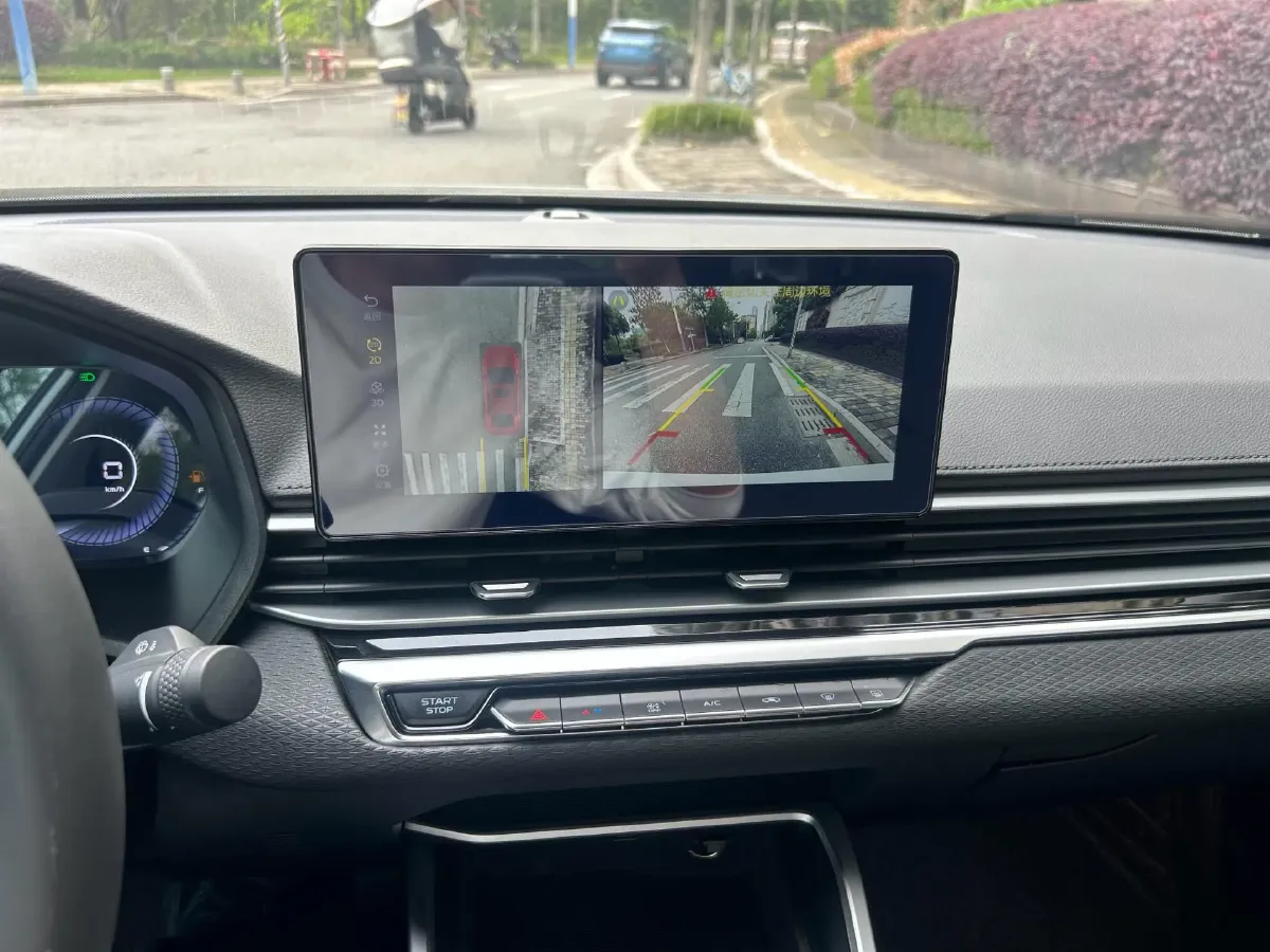 2022 Geely Emgrand 1.5L 114HP L4 CVT,autocango,china used car exporter,china ev exporter,chinese used car exporter,chinese used ev exporter