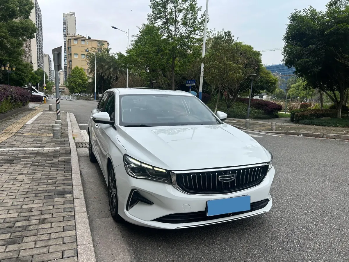 2022 Geely Emgrand 1.5L 114HP L4 CVT,autocango,china used car exporter,china ev exporter,chinese used car exporter,chinese used ev exporter