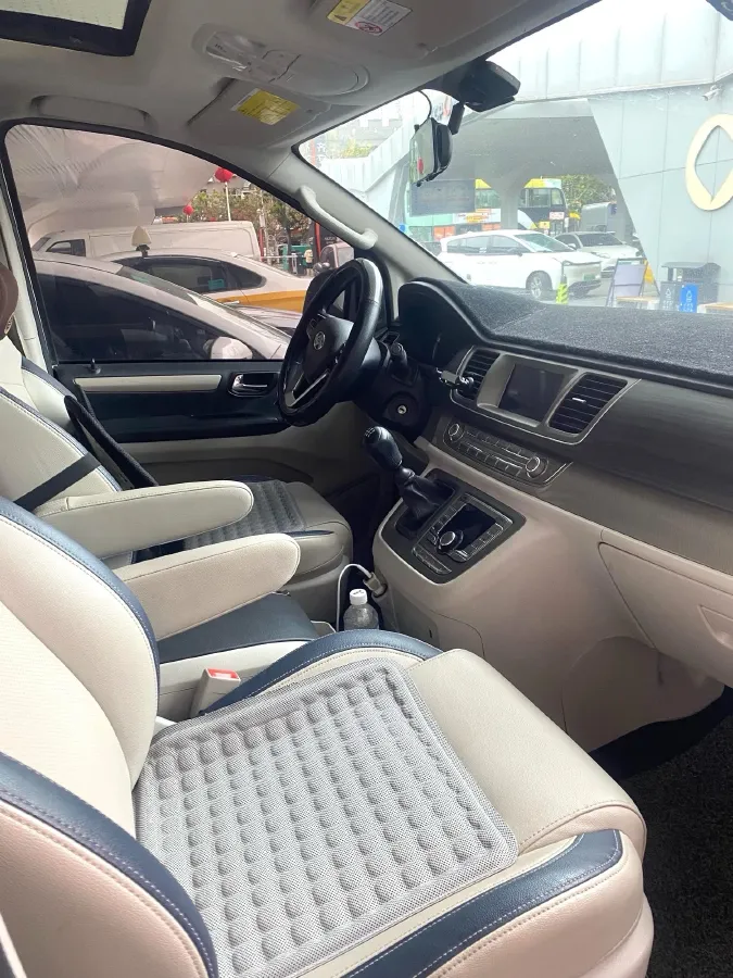 2020 DongFeng DFAC YuFeng 2.5T 136HP L4 6MT,autocango,china used car exporter,china ev exporter,chinese used car exporter,chinese used ev exporter