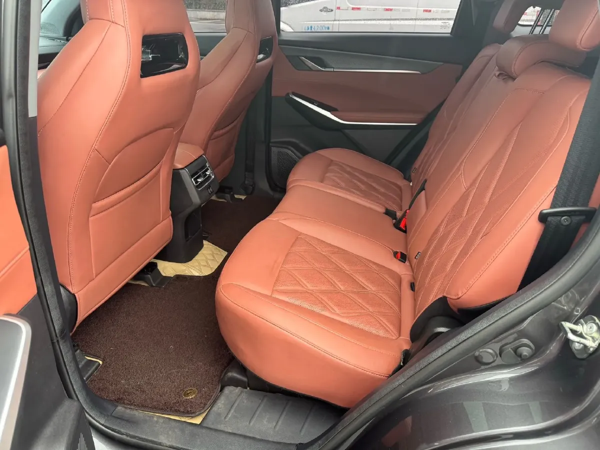 2022 ChangAn CS75 Plus 1.5T 178HP L4 6AT,autocango,china used car exporter,china ev exporter,chinese used car exporter,chinese used ev exporter