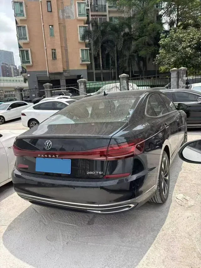 2023 Volkswagen Passat 1.4T 150HP L4 7DCT,autocango,china used car exporter,china ev exporter,chinese used car exporter,chinese used ev exporter