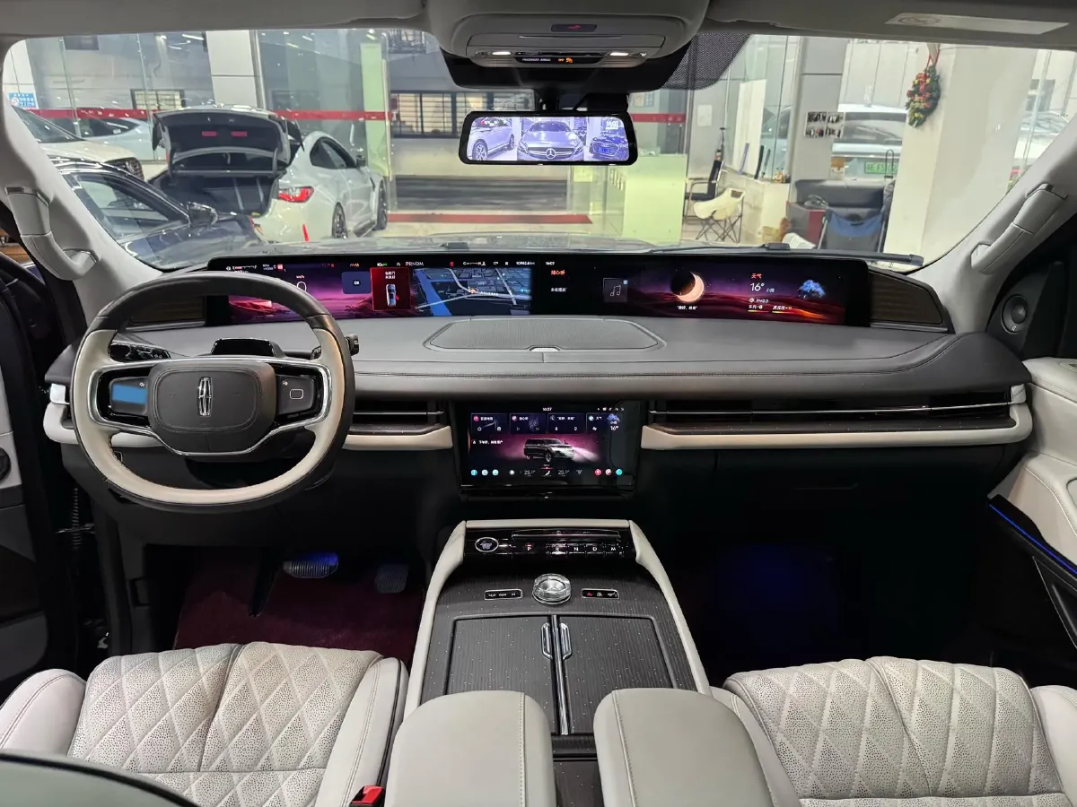 2025 Lincoln Navigator 3.5T 396HP V6 10AT,autocango,china used car exporter,china ev exporter,chinese used car exporter,chinese used ev exporter