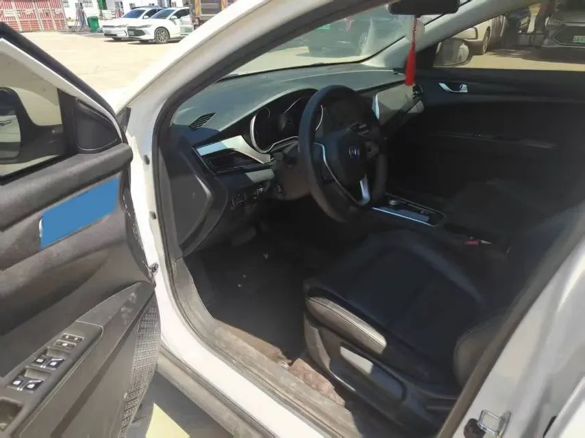 2020 Dongfeng RuiQi 6 BEV 67.09KWH,autocango,china used car exporter,china ev exporter,chinese used car exporter,chinese used ev exporter