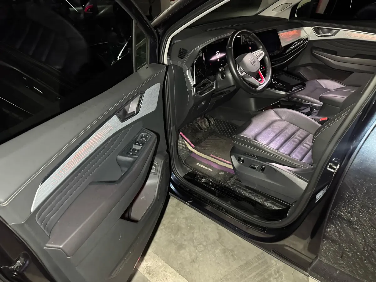 2021 Volkswagen Talagon 2.0T 220HP L4 7DCT,autocango,china used car exporter,china ev exporter,chinese used car exporter,chinese used ev exporter