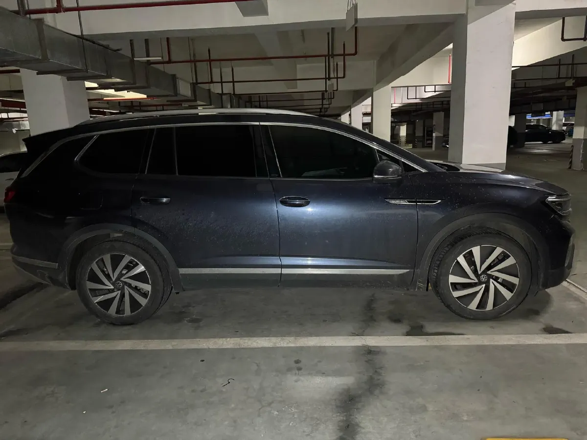 2021 Volkswagen Talagon 2.0T 220HP L4 7DCT,autocango,china used car exporter,china ev exporter,chinese used car exporter,chinese used ev exporter