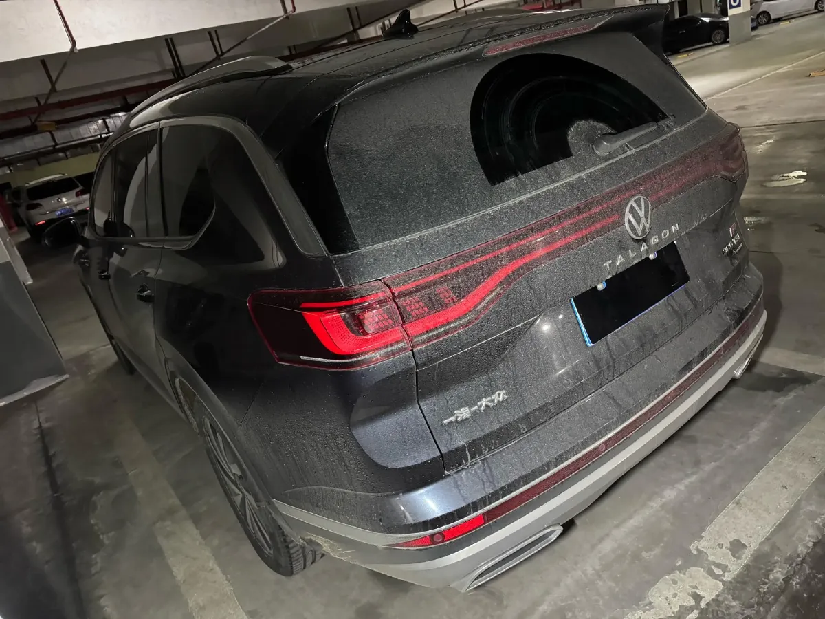 2021 Volkswagen Talagon 2.0T 220HP L4 7DCT,autocango,china used car exporter,china ev exporter,chinese used car exporter,chinese used ev exporter