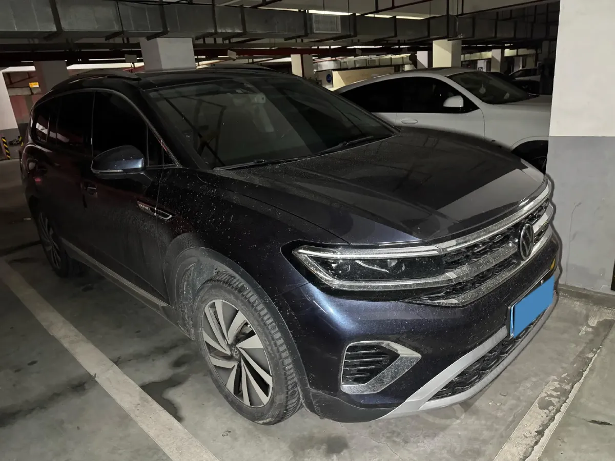 2021 Volkswagen Talagon 2.0T 220HP L4 7DCT,autocango,china used car exporter,china ev exporter,chinese used car exporter,chinese used ev exporter