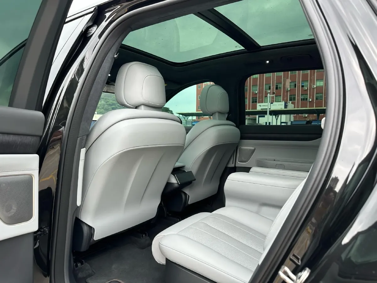 2024 NIO ES8 BEV 100KWH,autocango,china used car exporter,china ev exporter,chinese used car exporter,chinese used ev exporter