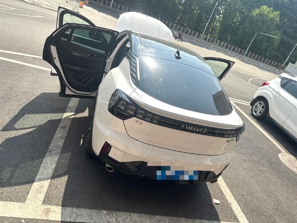 2020 LYNK&CO 05 2.0T 254HP L4 8AT,autocango,china used car exporter,china ev exporter,chinese used car exporter,chinese used ev exporter