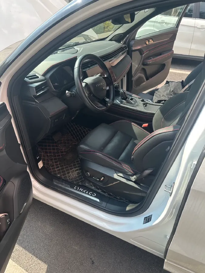 2020 LYNK&CO 05 2.0T 254HP L4 8AT,autocango,china used car exporter,china ev exporter,chinese used car exporter,chinese used ev exporter