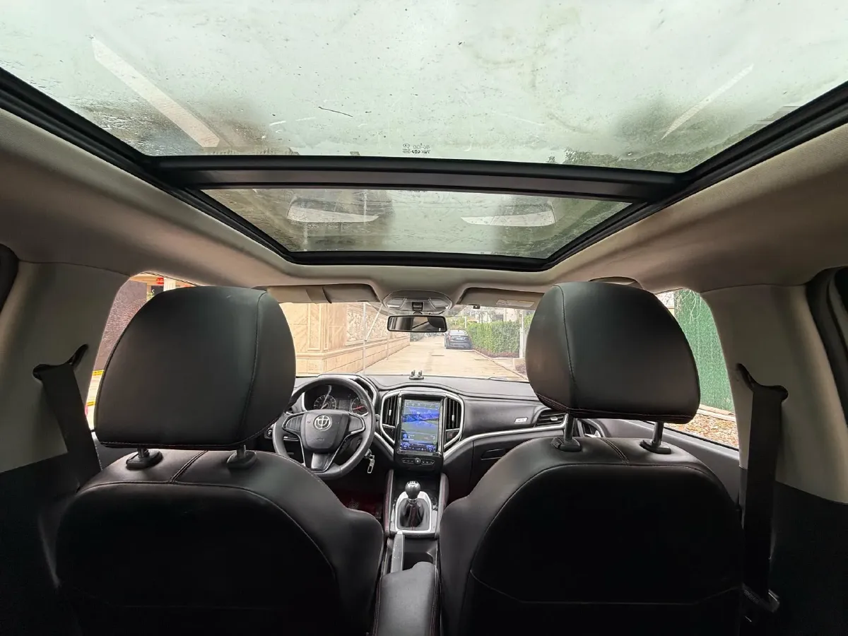 2019 ChangAn KuaYue KuaYueZhe D5 1.8L 125HP L4 5MT,autocango,china used car exporter,china ev exporter,chinese used car exporter,chinese used ev exporter