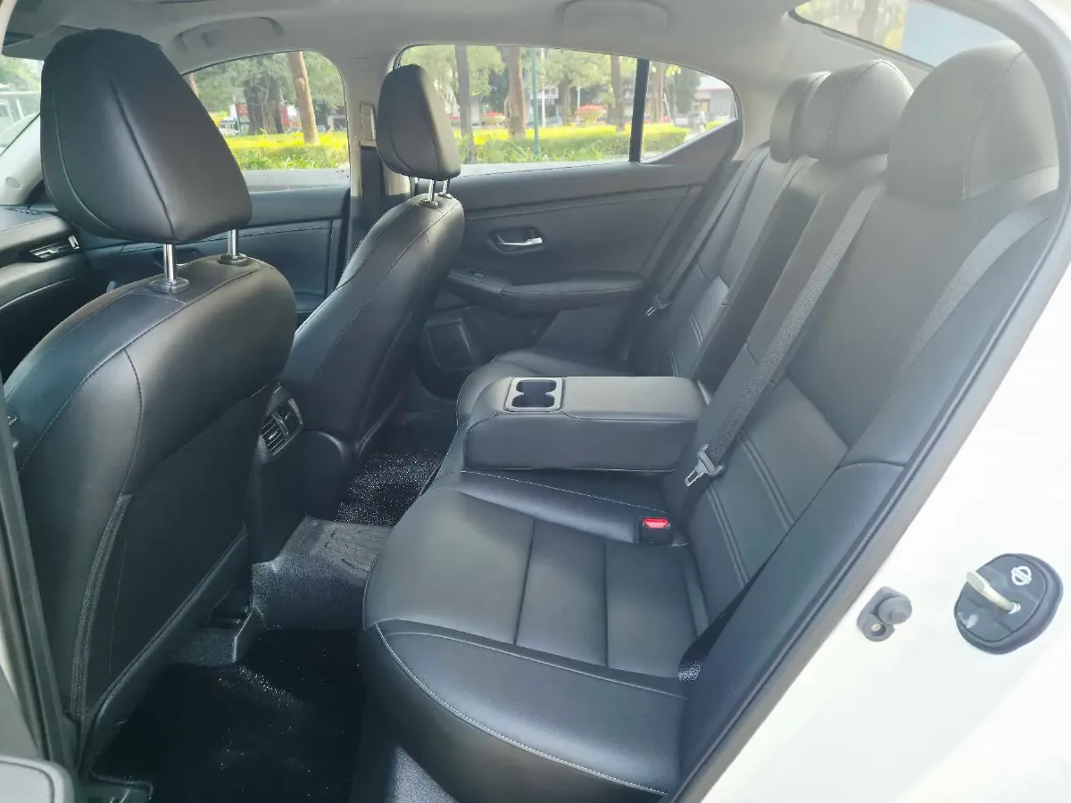 2022 Nissan Sylphy 1.6L 135HP L4 CVT,autocango,china used car exporter,china ev exporter,chinese used car exporter,chinese used ev exporter