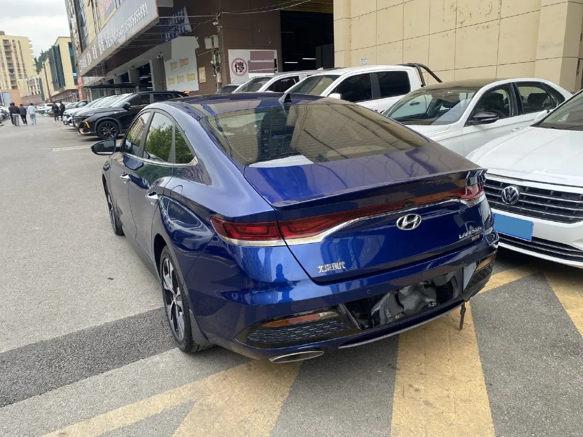 2021 Hyundai La Festa 1.6T 190HP L4 7DCT,autocango,china used car exporter,china ev exporter,chinese used car exporter,chinese used ev exporter