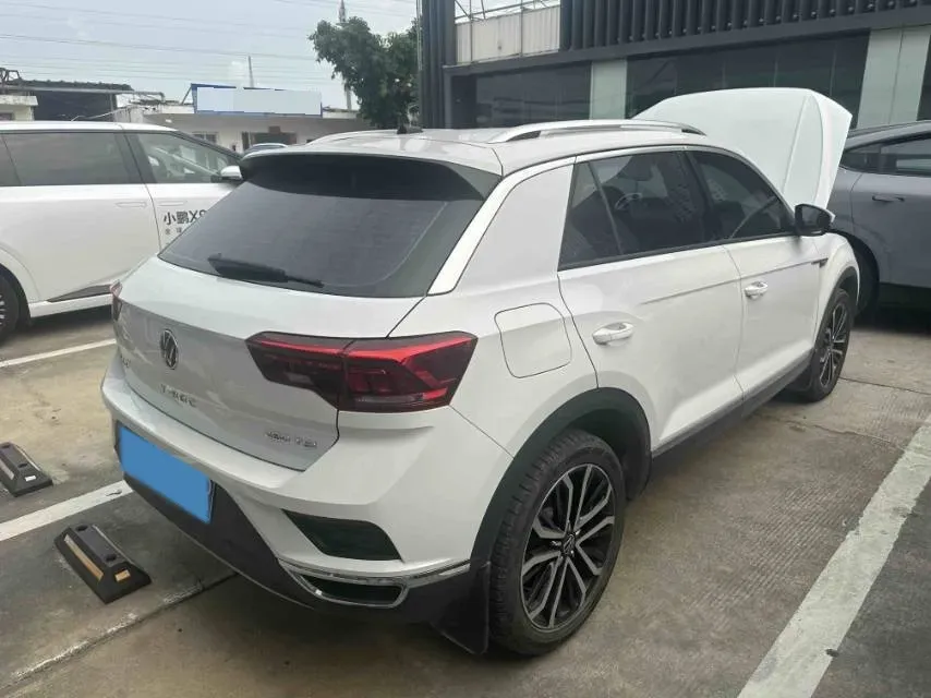 2022 Volkswagen T-Roc 1.4T 150HP L4 7DCT,autocango,china used car exporter,china ev exporter,chinese used car exporter,chinese used ev exporter