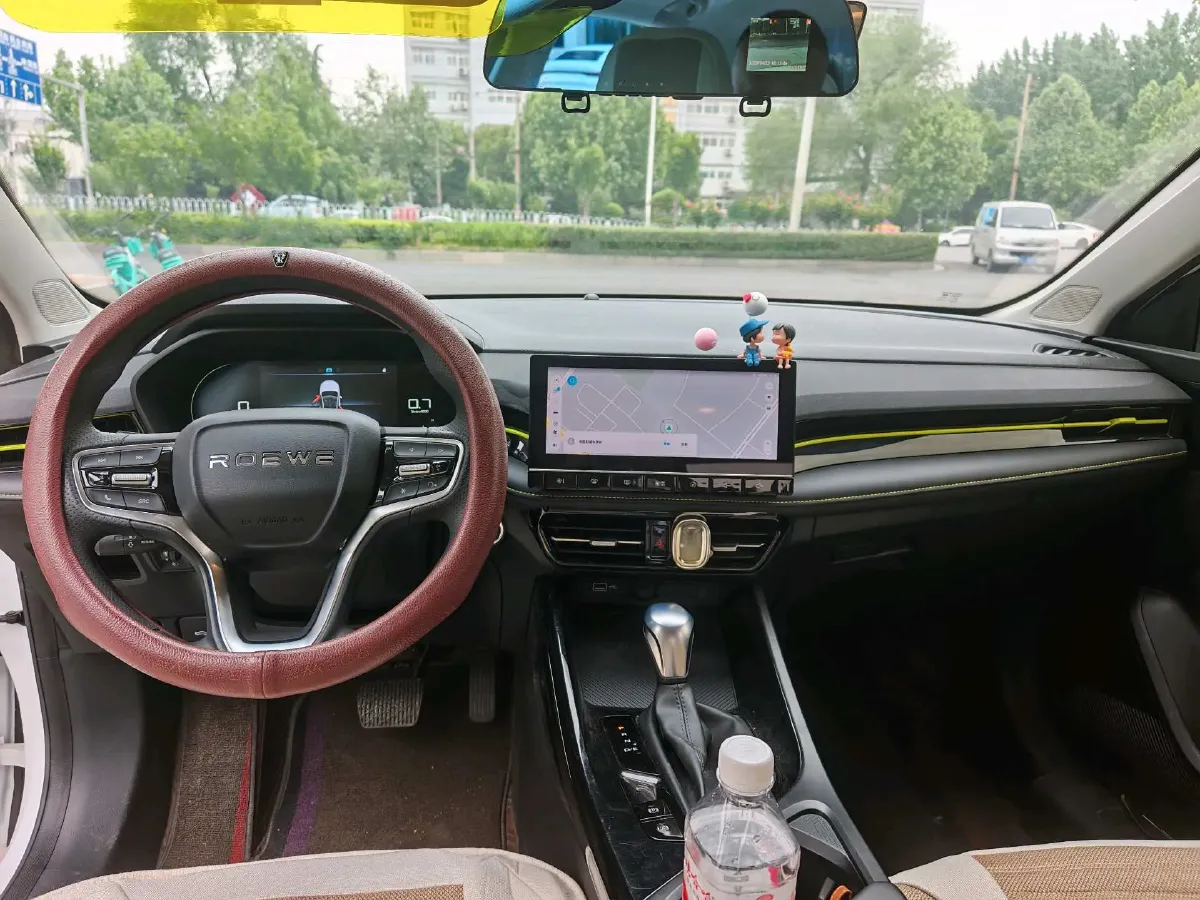 2021 Roewe i5 1.5L 120HP L4 CVT,autocango,china used car exporter,china ev exporter,chinese used car exporter,chinese used ev exporter