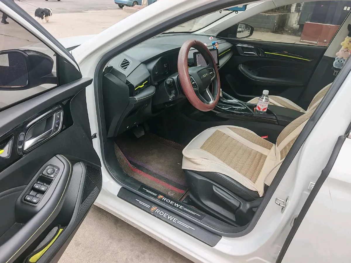 2021 Roewe i5 1.5L 120HP L4 CVT,autocango,china used car exporter,china ev exporter,chinese used car exporter,chinese used ev exporter