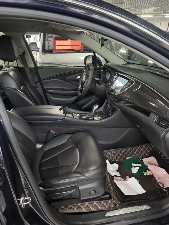 2020 Buick EnvisionPlus 1.5T 169HP L4 7DCT,autocango,china used car exporter,china ev exporter,chinese used car exporter,chinese used ev exporter