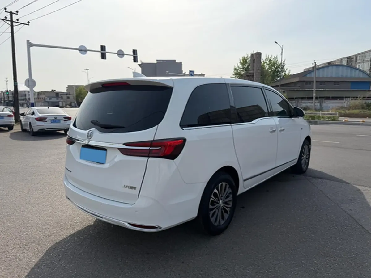 2021 Buick GL8 2.0T 237HP L4 9AT,autocango,china used car exporter,china ev exporter,chinese used car exporter,chinese used ev exporter