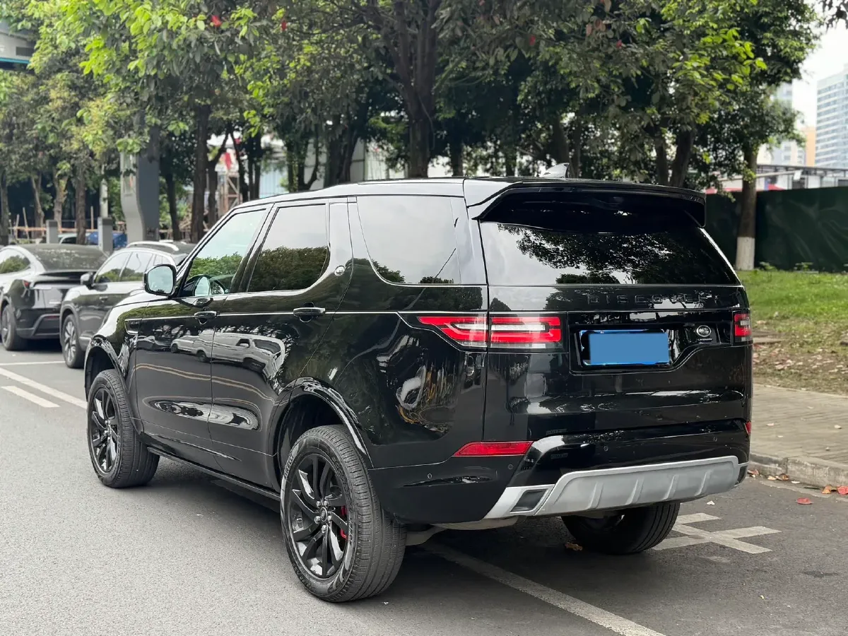 2020 Land Rover Discovery 3.0T 340HP V6 8AT,autocango,china used car exporter,china ev exporter,chinese used car exporter,chinese used ev exporter