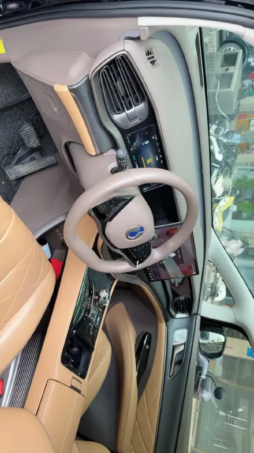 2022 Mercedes-Benz GLC Class 2.0T 197HP L4 9AT,autocango,china used car exporter,china ev exporter,chinese used car exporter,chinese used ev exporter