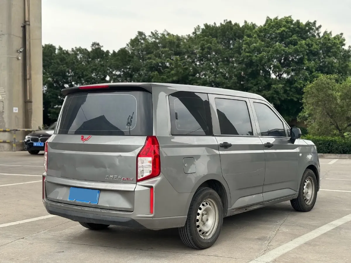 2019 Venucia M50V 1.5L 112HP L4 5MT,autocango,china used car exporter,china ev exporter,chinese used car exporter,chinese used ev exporter